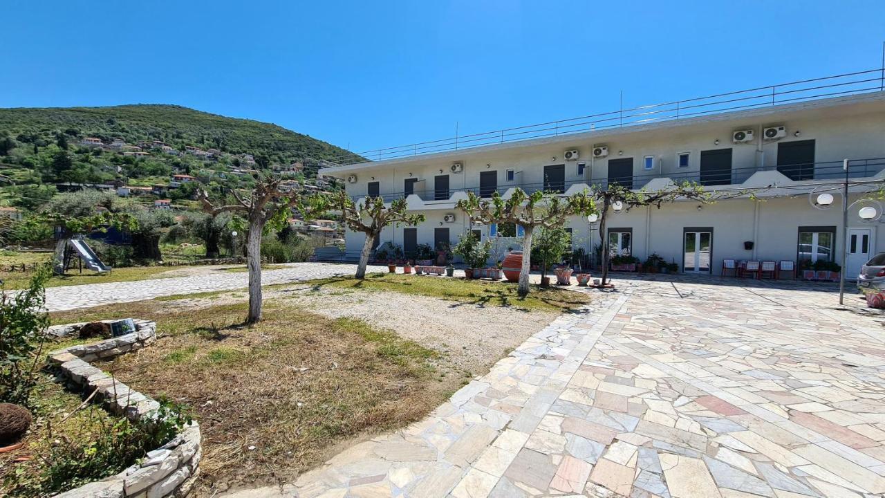 Amarandos Studios - Rooms & Apartments Marandokhórion Esterno foto